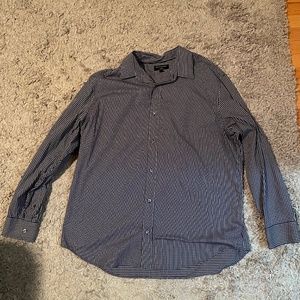 Banana Republic Casual Button Down Shirt